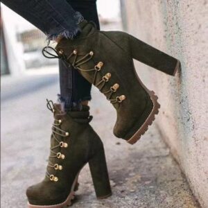 Round Toe Boots