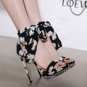 Petal Stiletto